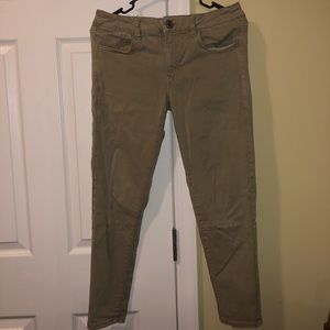 American Eagle Khaki Jeggings
